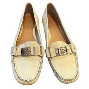 Coach Saffron Pale Yellow Patent Leather Loafers Gold Logo Hardware Size 8.5